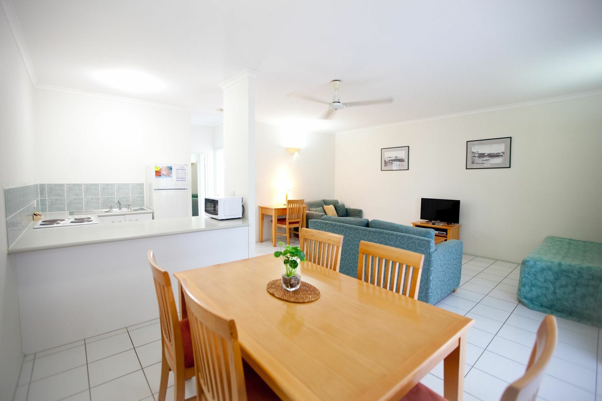 Trinity Pacific 4*